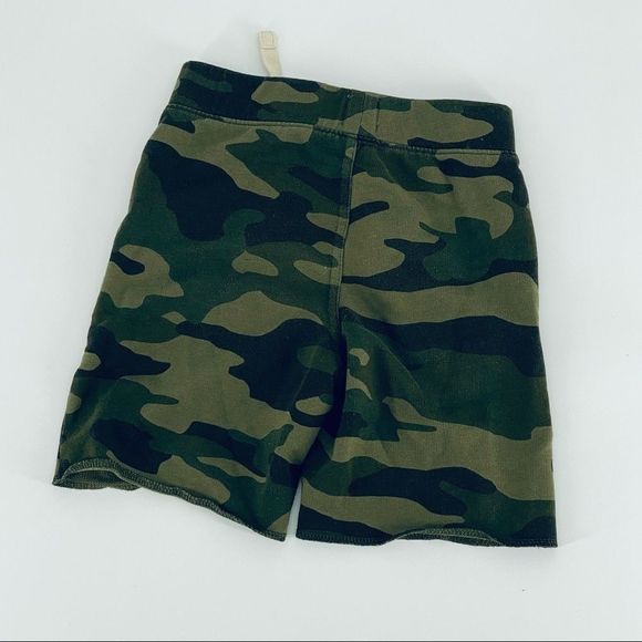 🐱Baby GAP Green Camo Shorts sz 4 years {z} - Picture 4 of 5